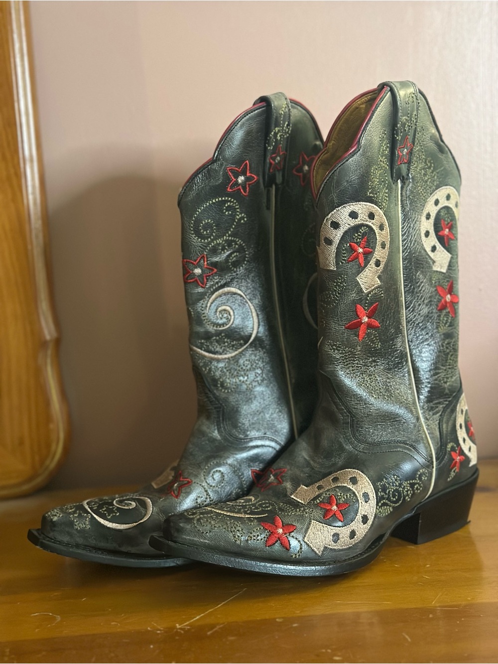 J.B. Dillon Lucky Horseshoe Leather Cowgirl Boots 7.5B